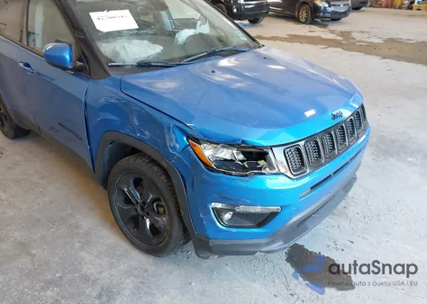 2018 Jeep Compass Altitude 4X4 from USA, damaged, VIN 3C4NJDBB1JT313426